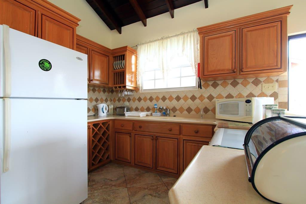 Вилла Sungold House Barbados Сент-Питер Экстерьер фото